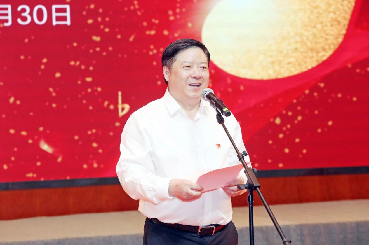 Uwin电竞 - Uwin创立电竞人生